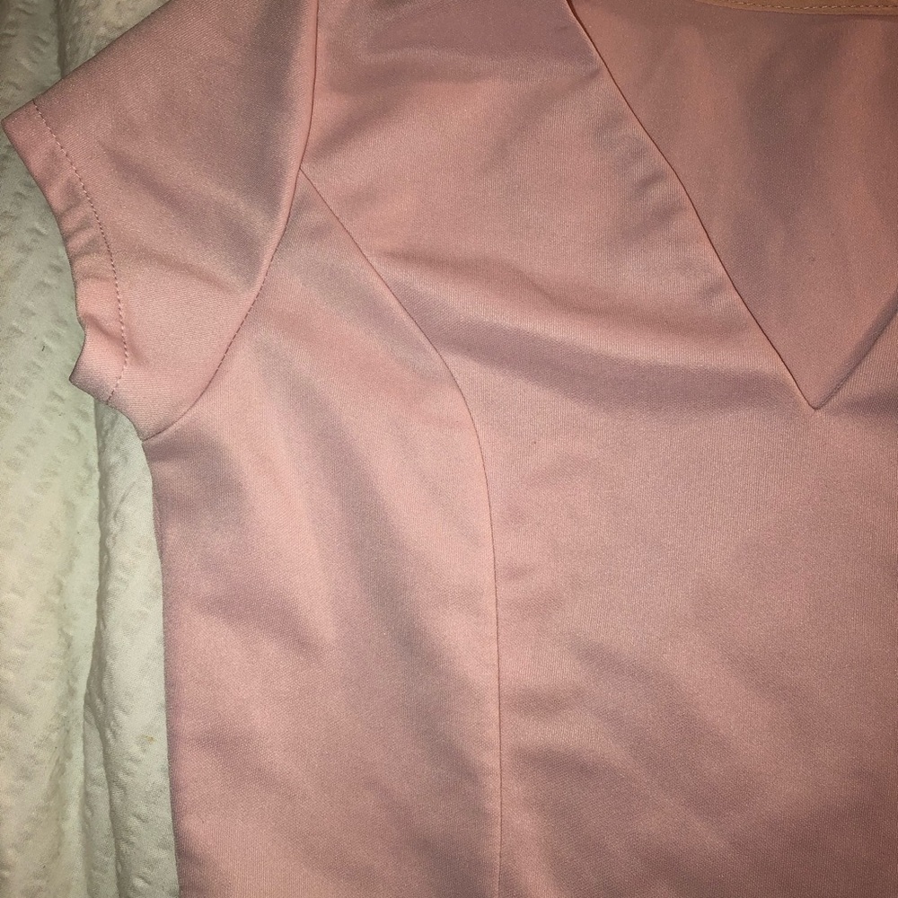 Pink crop top - Picture 3 of 3